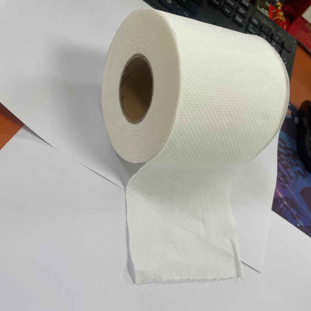 ISO 証明書トイレット ロール カスタマイズされたリサイクル ペーパー ティッシュ 2 層エンボス加工トイレット ペーパー 
