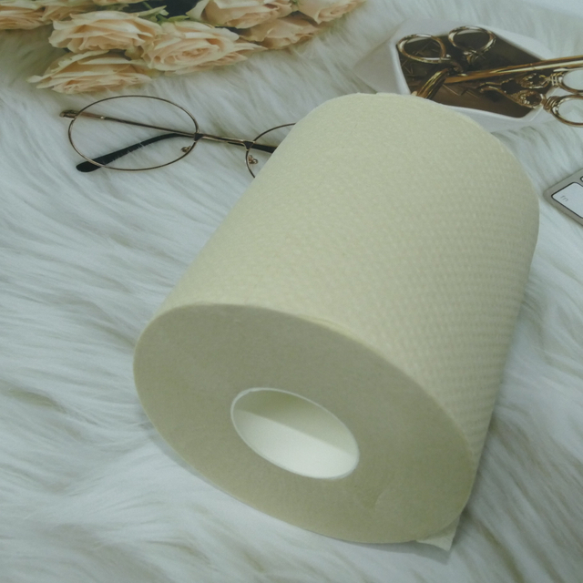 ISO 証明書竹トイレット ロールカスタマイズされた天然紙ティッシュ 2 層エンボス加工トイレット ペーパー 